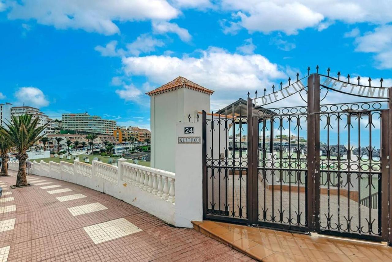 Neptuno Oceanview Suite With Pool And Beach Private Access Puerto de Santiago  Exteriér fotografie